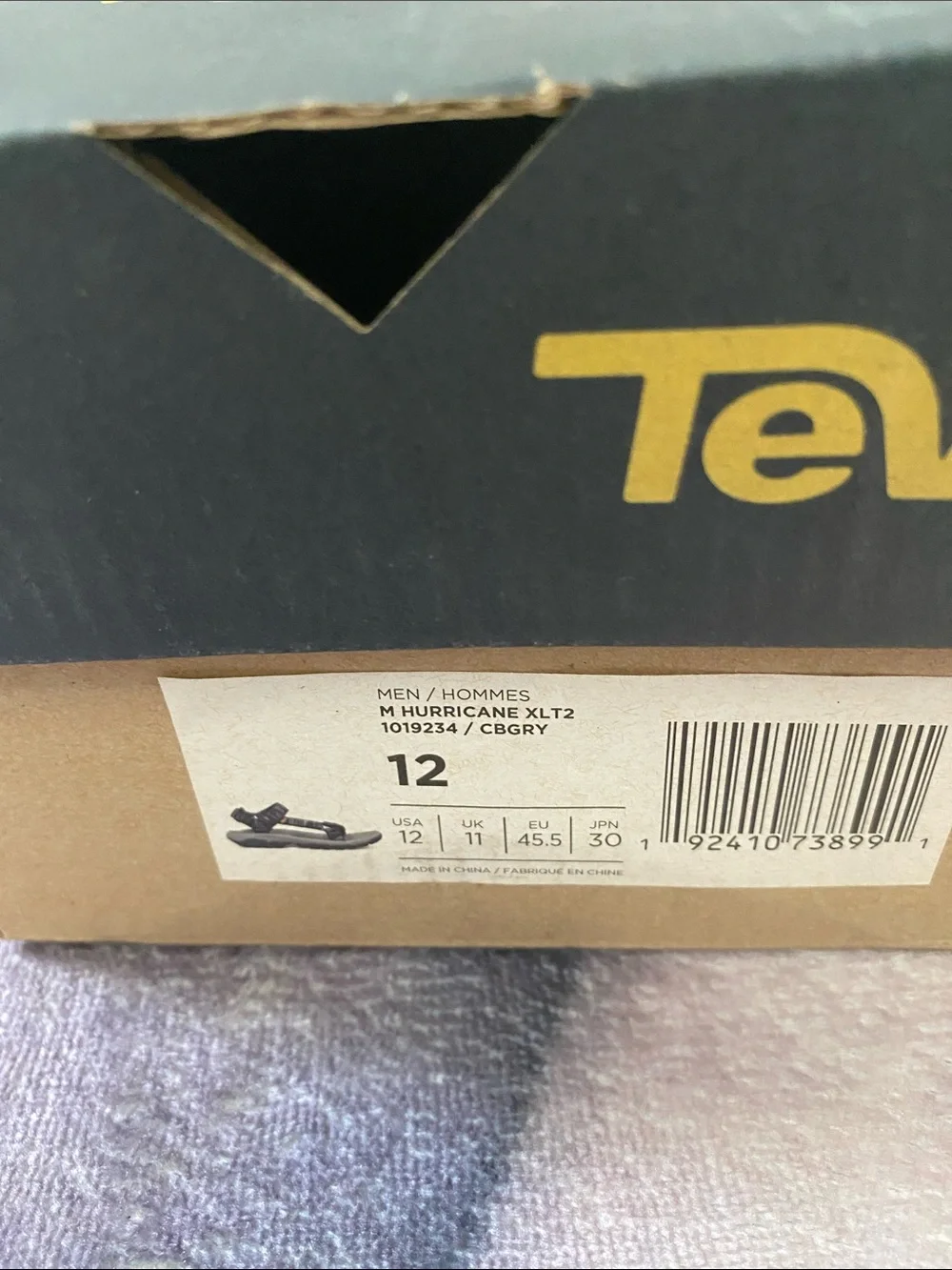 New with box Teva Hurricane XLT2 CBGRY sandals mens size 12